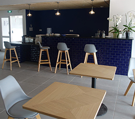 la-baule-tennis-le-sporting-bar la-baule-tennis-le-sporting-bar